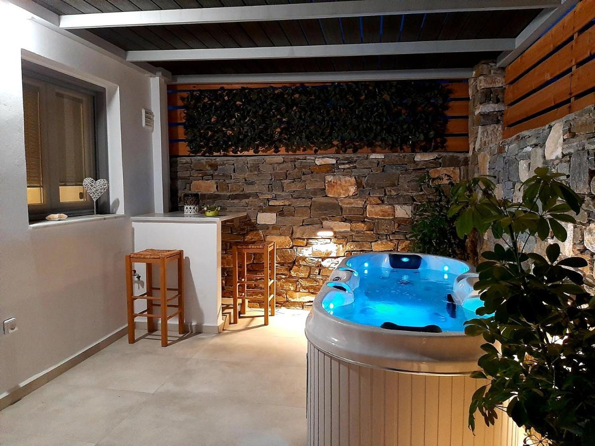 Blue View Villa Apartment #3 With Jacuzzi Parasporos Exteriér fotografie
